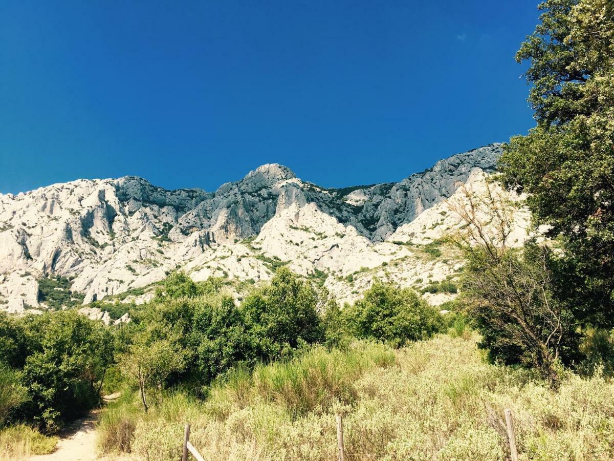 Les Cabanons Sainte Victoire Ξενοδοχείο Εξωτερικό φωτογραφία